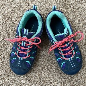 🏔Merrell low top hikers🏔